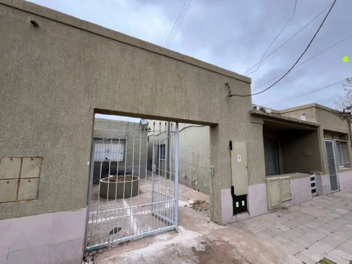 Complejo de Departamentos en Ayala 327 1