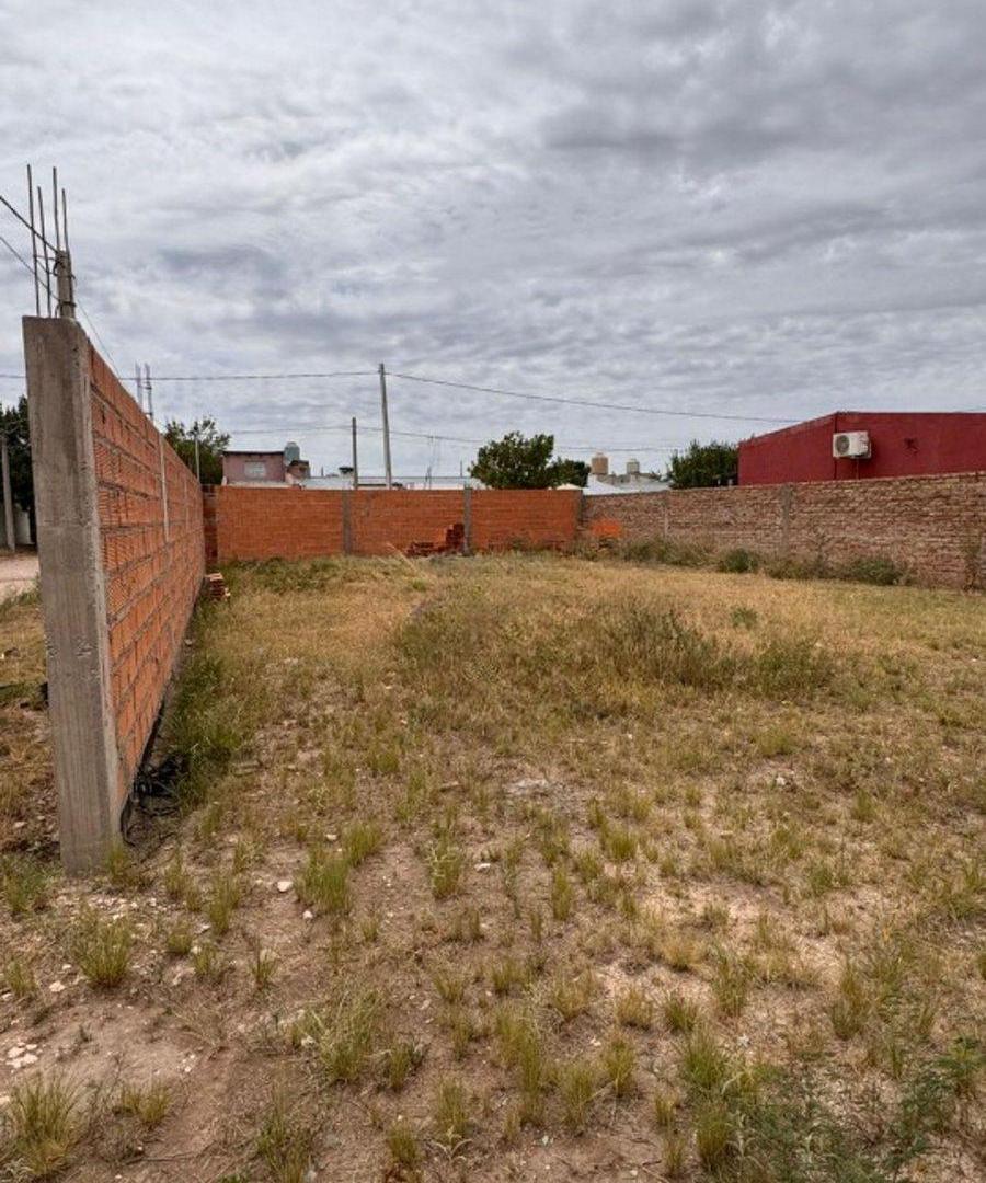 Terreno en Stieben 2147 esq Sebastián Junco