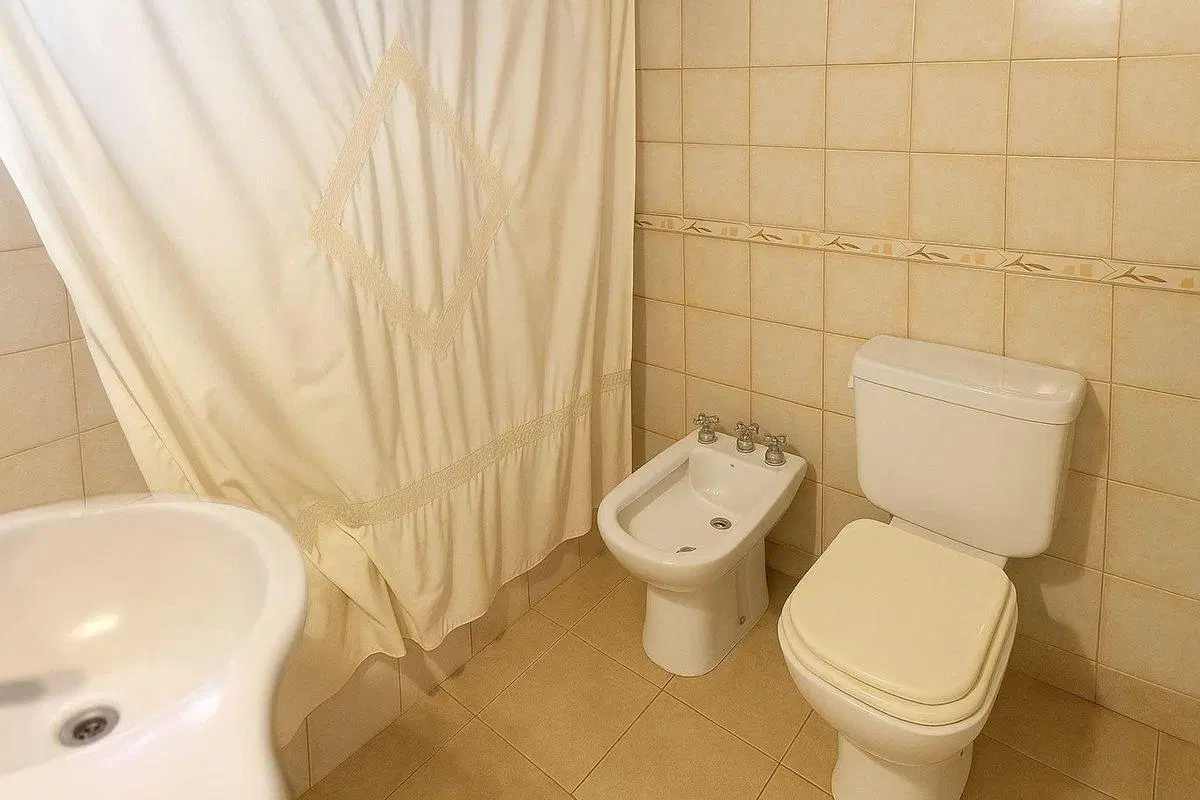 Casa Quinta Av. Perón 5183 2
