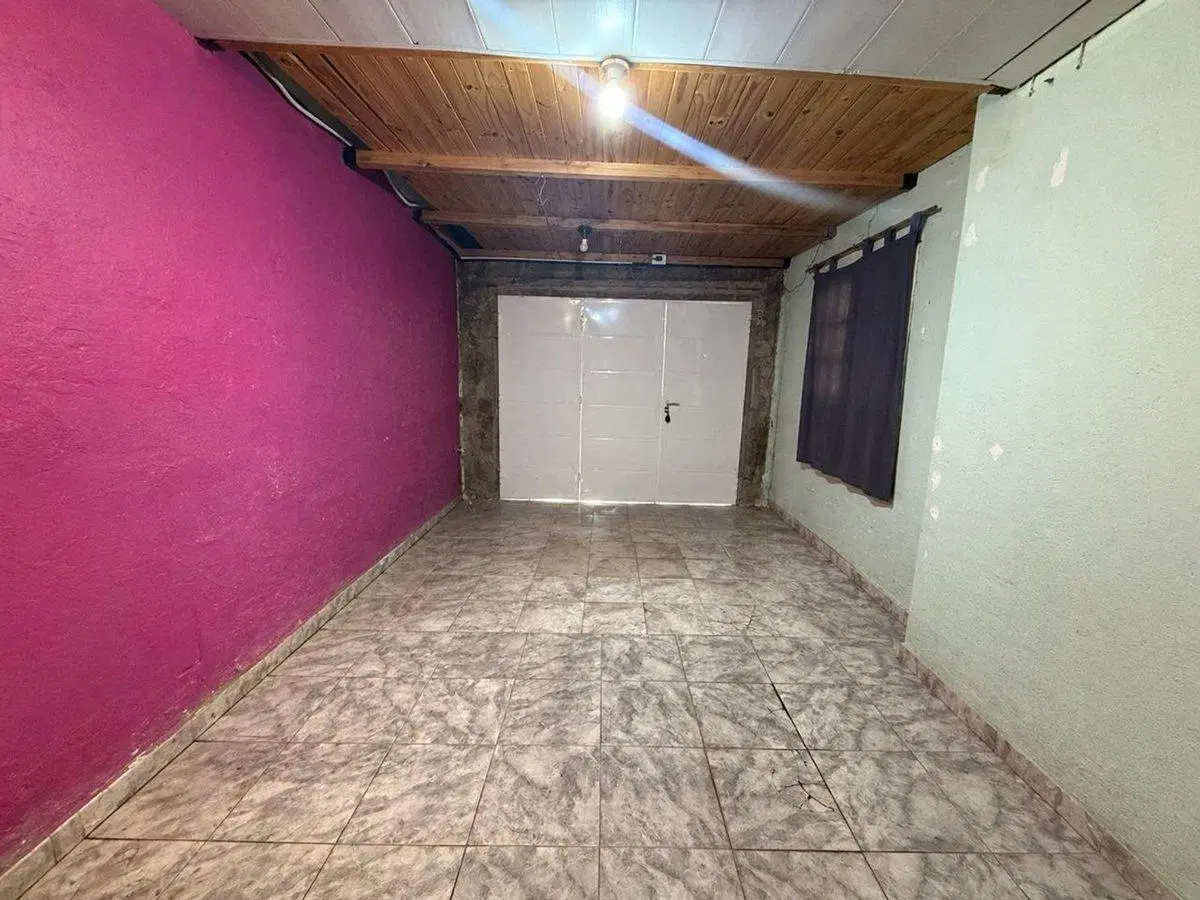 Casa en Fels 278. 5