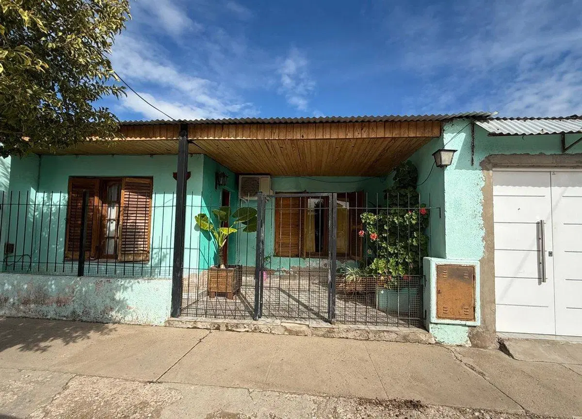 Casa en Fels 278. 2