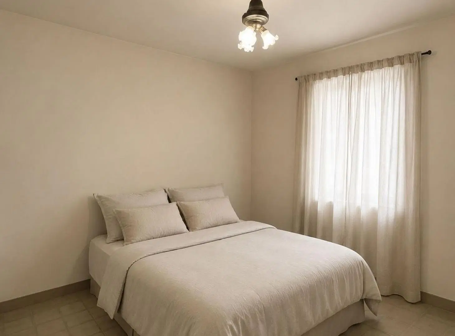 Casa en Hipolito Yrigoyen 523 e/Oliver y Garibaldi 2