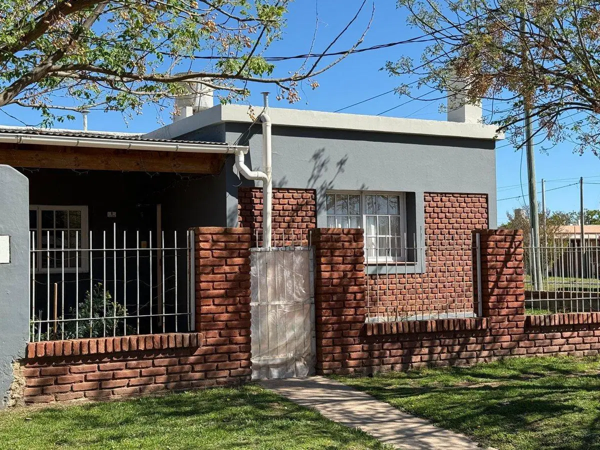 Venta Casa Ataliva Roca 5