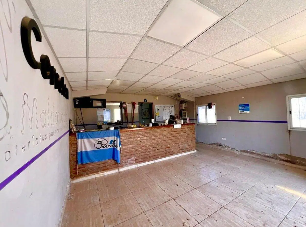 Terreno con local/oficina Sgo Alvarez 1633 4