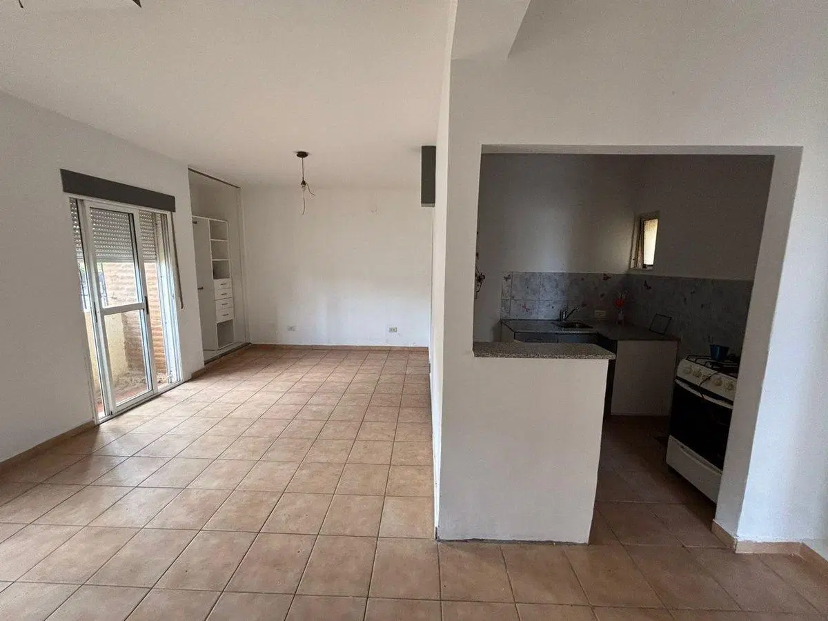 Monoambiente en La Rioja y Neuquén 3