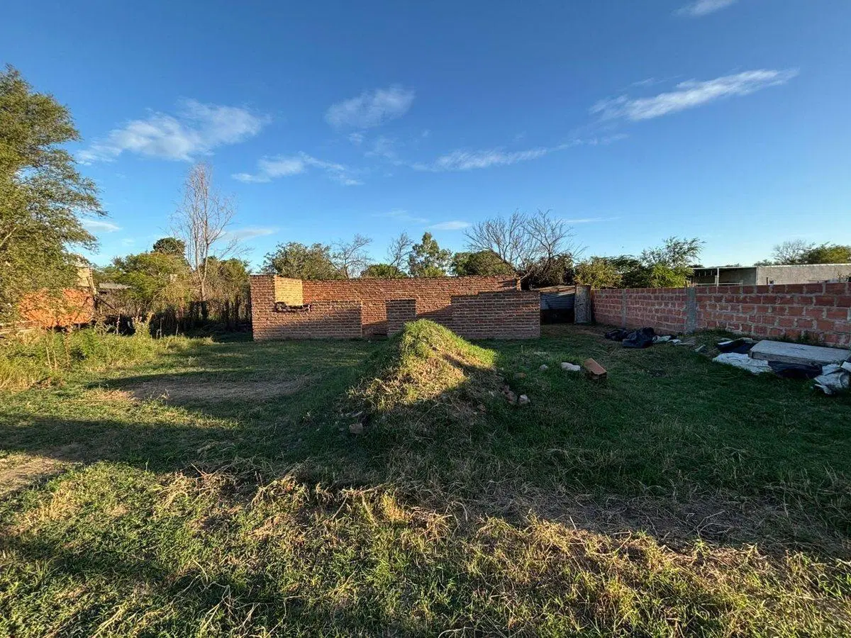 Terreno en Don Bosco 710 - Colonia Barón 5