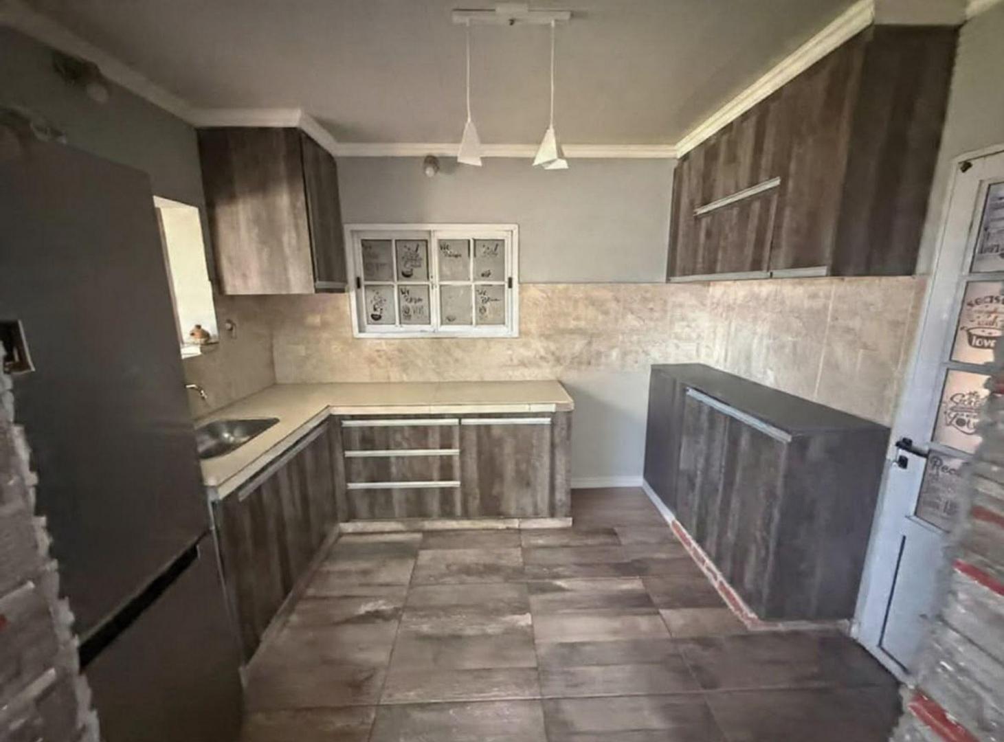 Casa en Alicia M. de Justo 1285 - Santa Rosa