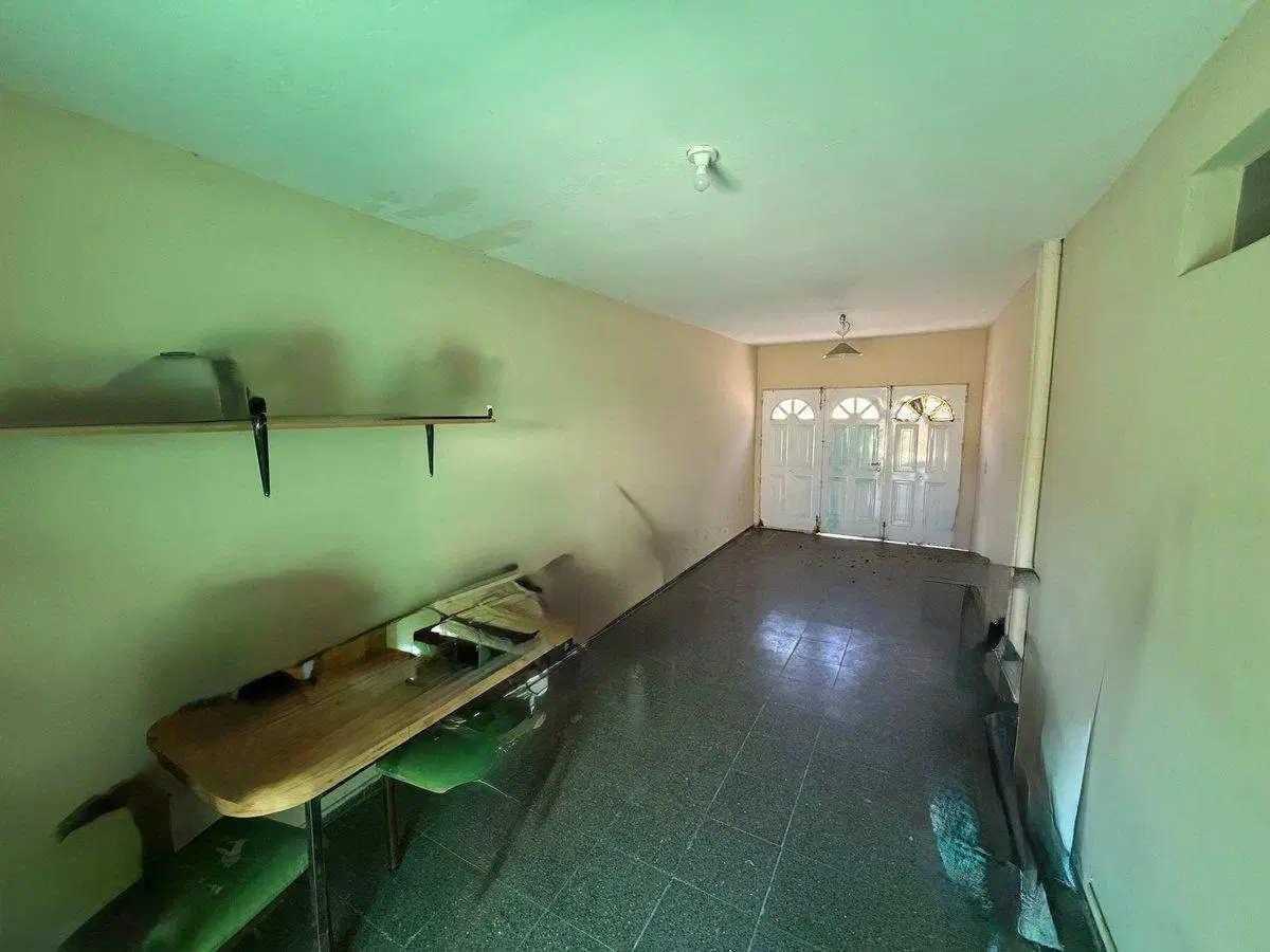 Casa Giachino 2171-  Barrio Villa Elisa 5