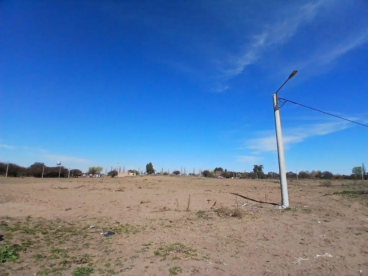 Terrenos de 1080 m2 sobre 13 de Caballería Oeste 1