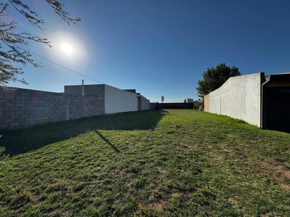 Terreno en Uspallata e/ Rivera y San Juan 3