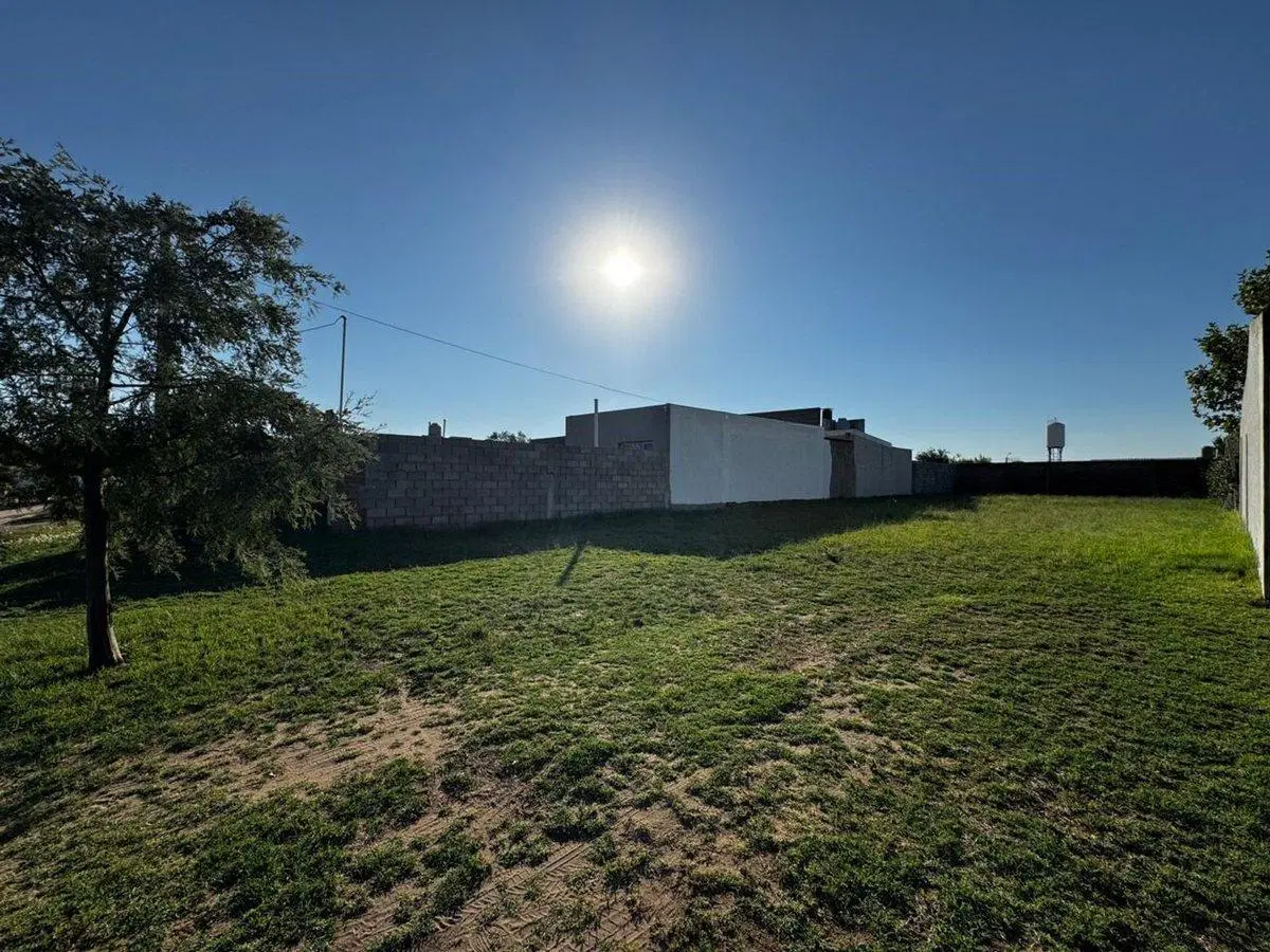 Terreno en Uspallata e/ Rivera y San Juan 2