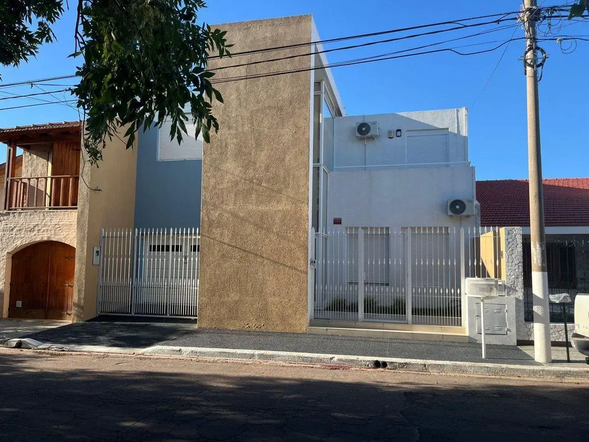 Casa en Maestros Pampeanos 421 - Villa Elvina 2