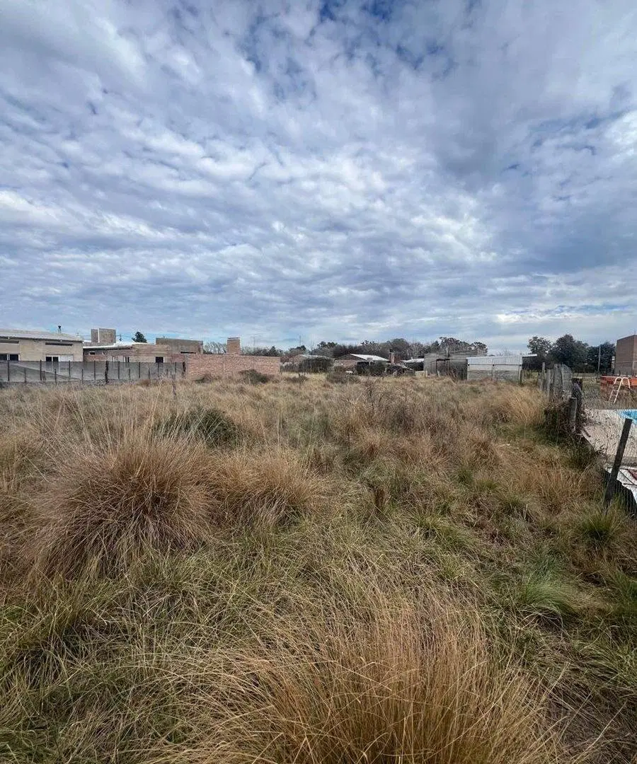 Terreno en Victoria entre Rondeau y Azcuenaga. 3