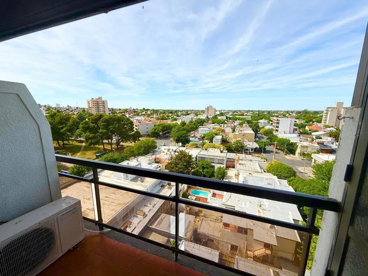 Departamento Urquiza 417 1