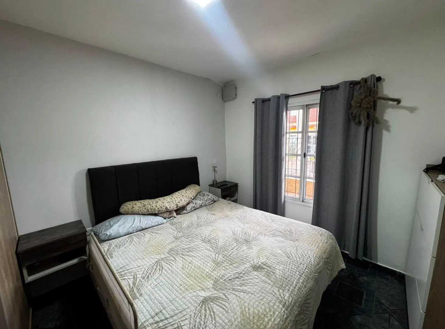 Casa en Monseñor Serafini 1759 5