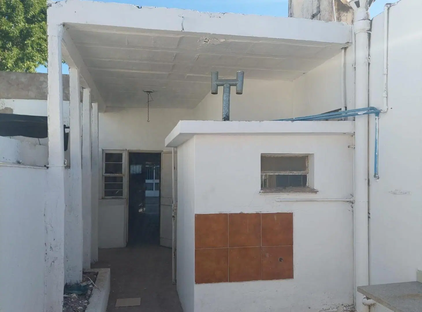 Casa Pje De La Cruz 733 Cnia. Escalante. Sta Rosa 5