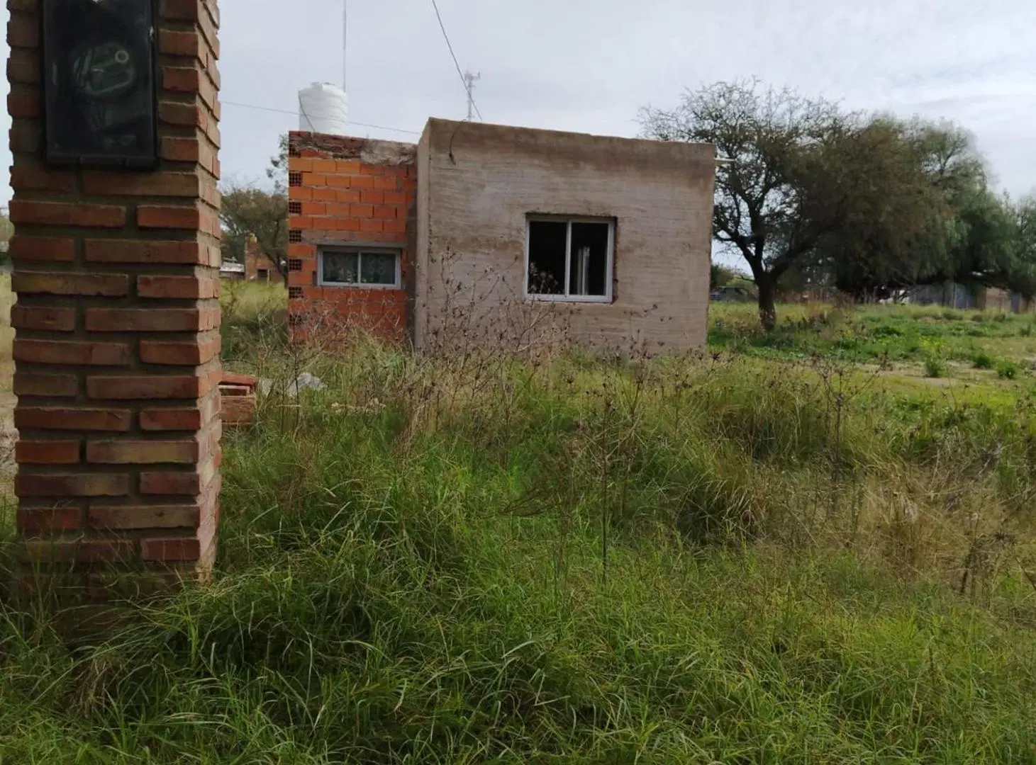 Terreno + quincho Belgrano sin numero 4