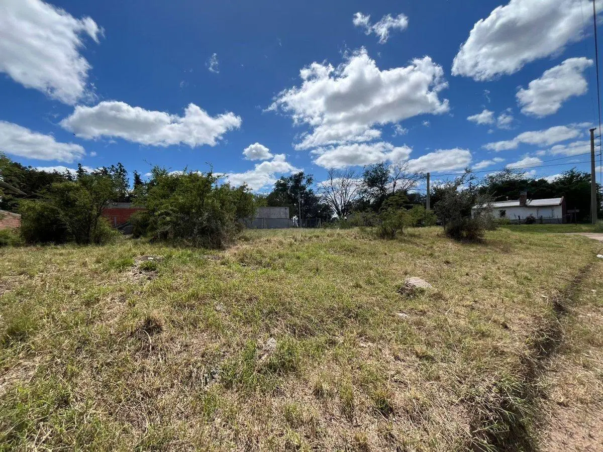 Terreno en Calo y Constituyente 4