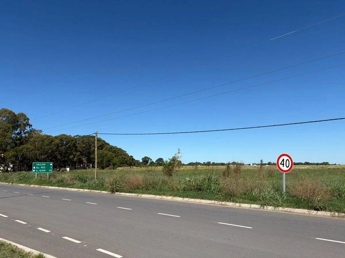 14 Has sobre Ruta 1 y calle 209 3