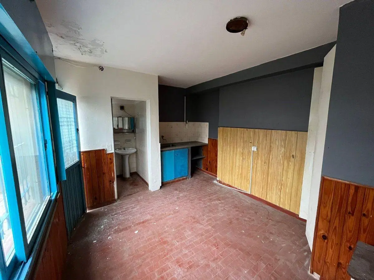 Complejo de Departamentos en Ayala 327 5