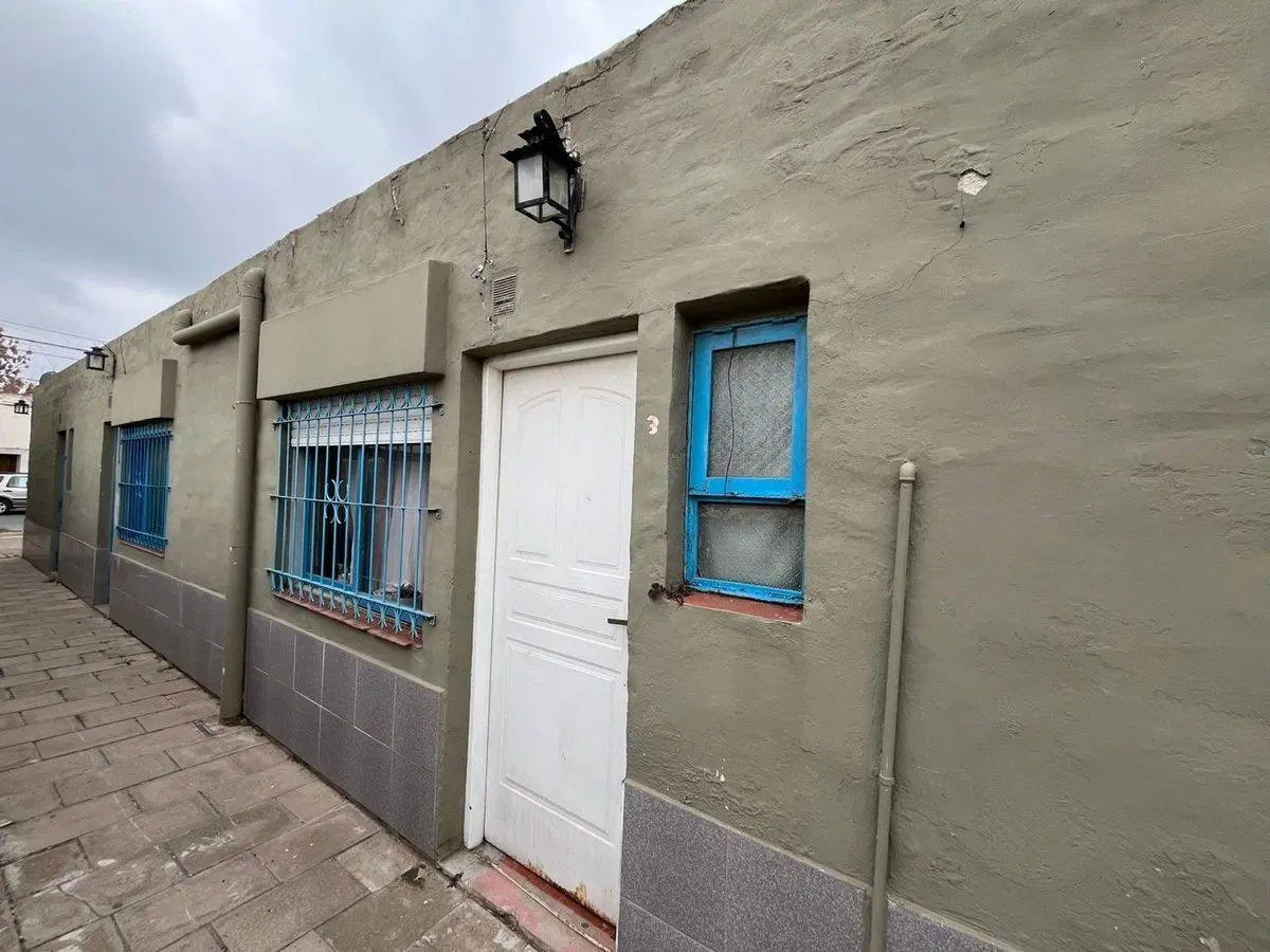 Complejo de Departamentos en Ayala 327 2