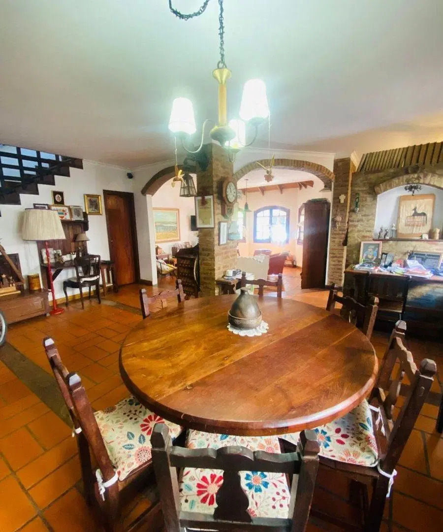 Casa en Leguizamón 836 3