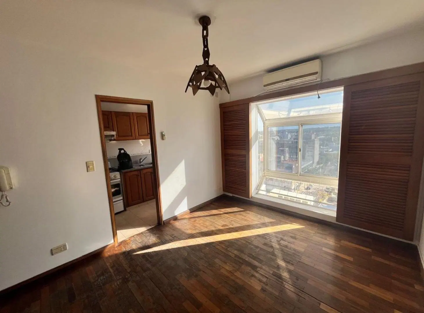 Alquiler Departamento Rivadavia 355 5