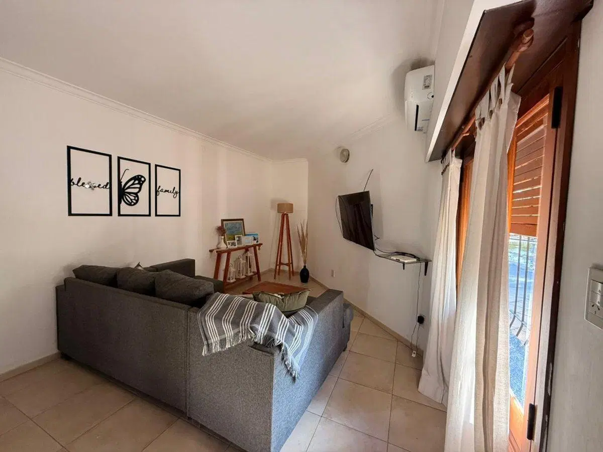 Casa+ Galpón calle SARMIENTO 697 SANTA ROSA 4