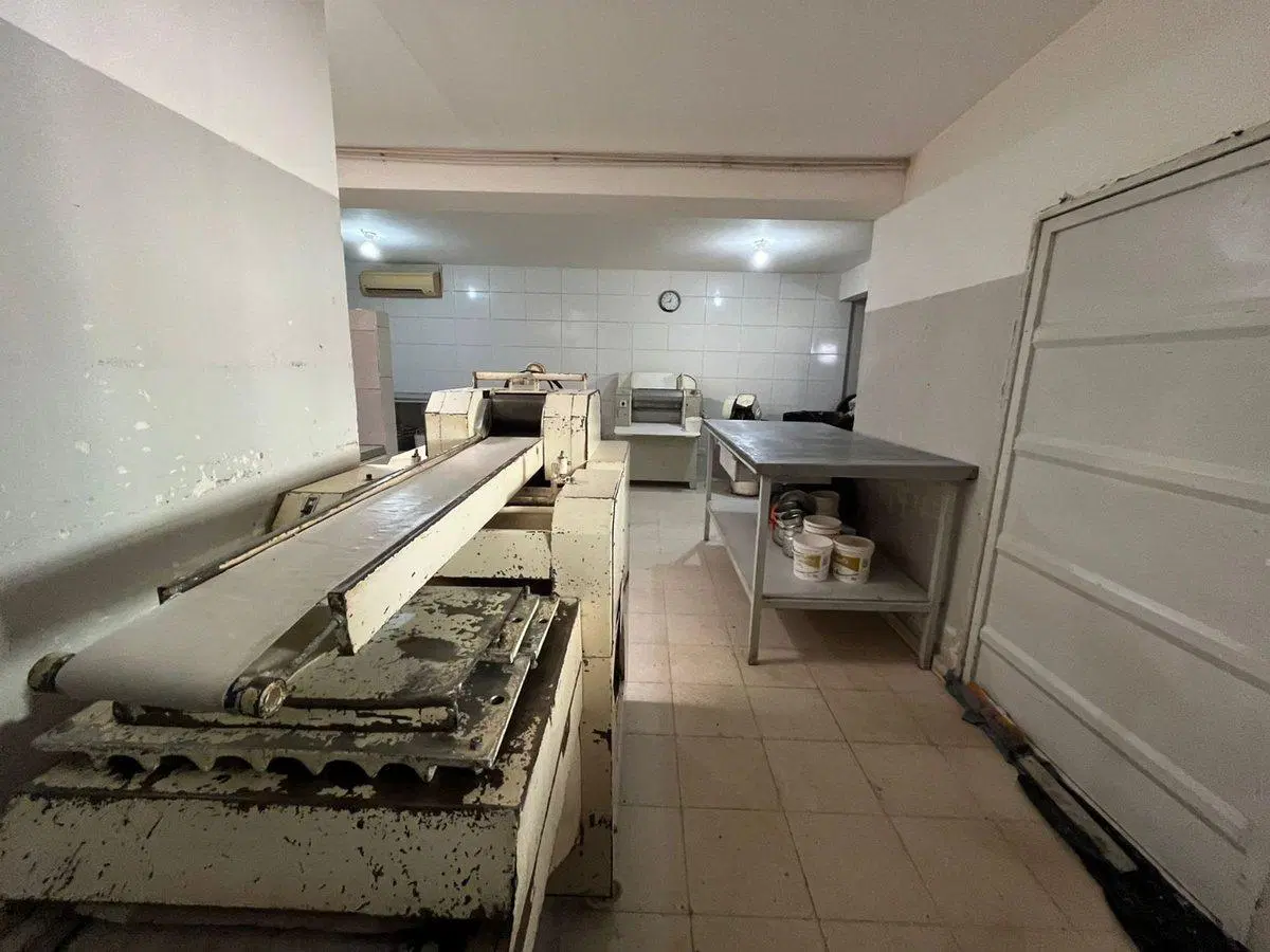 Local comercial en Córdoba 376. 2
