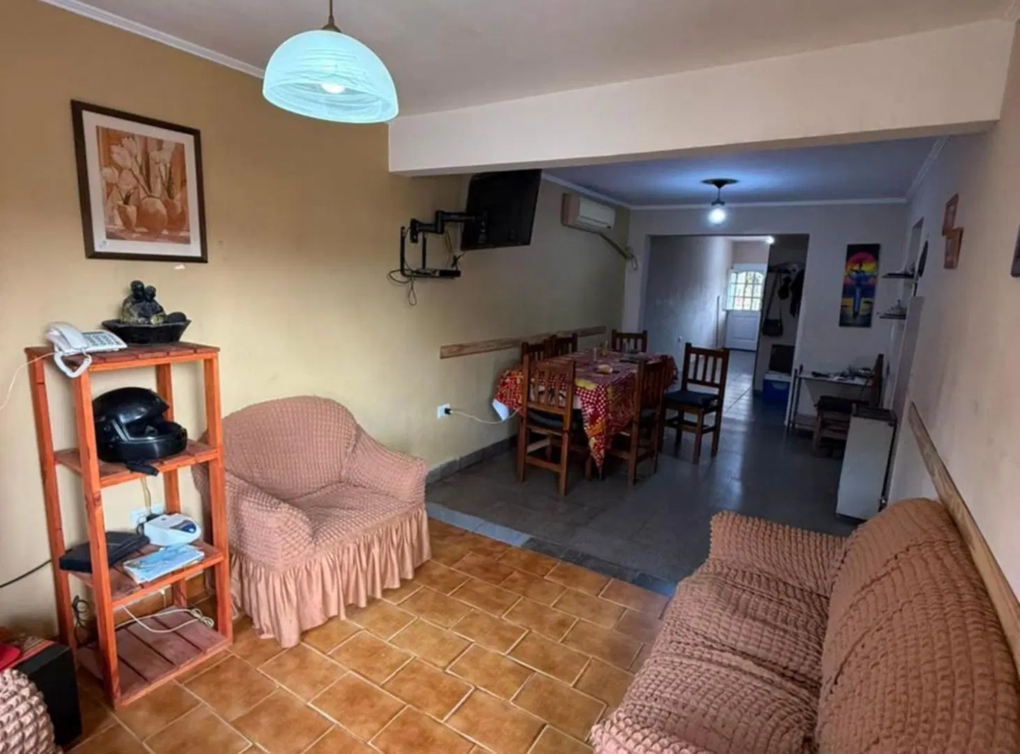 Casa Giachino 2171-  Barrio Villa Elisa 3