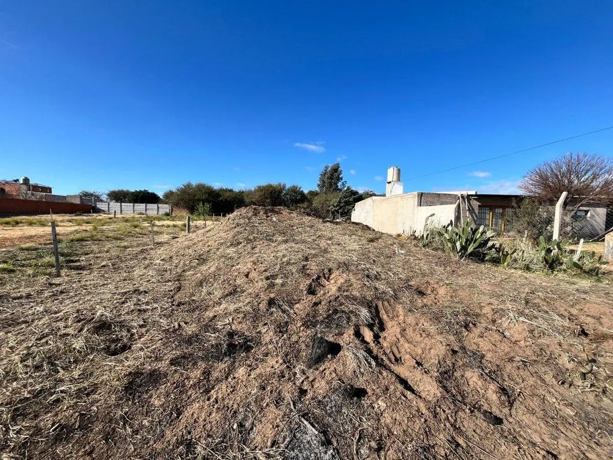 Terreno en Av. 13 de Caballeria Oeste 2