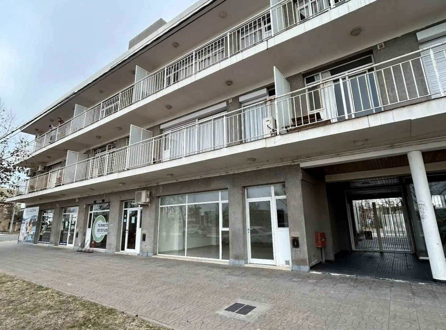 Departamento en Av. Luro 1880 esquina Delfin Gallo 3