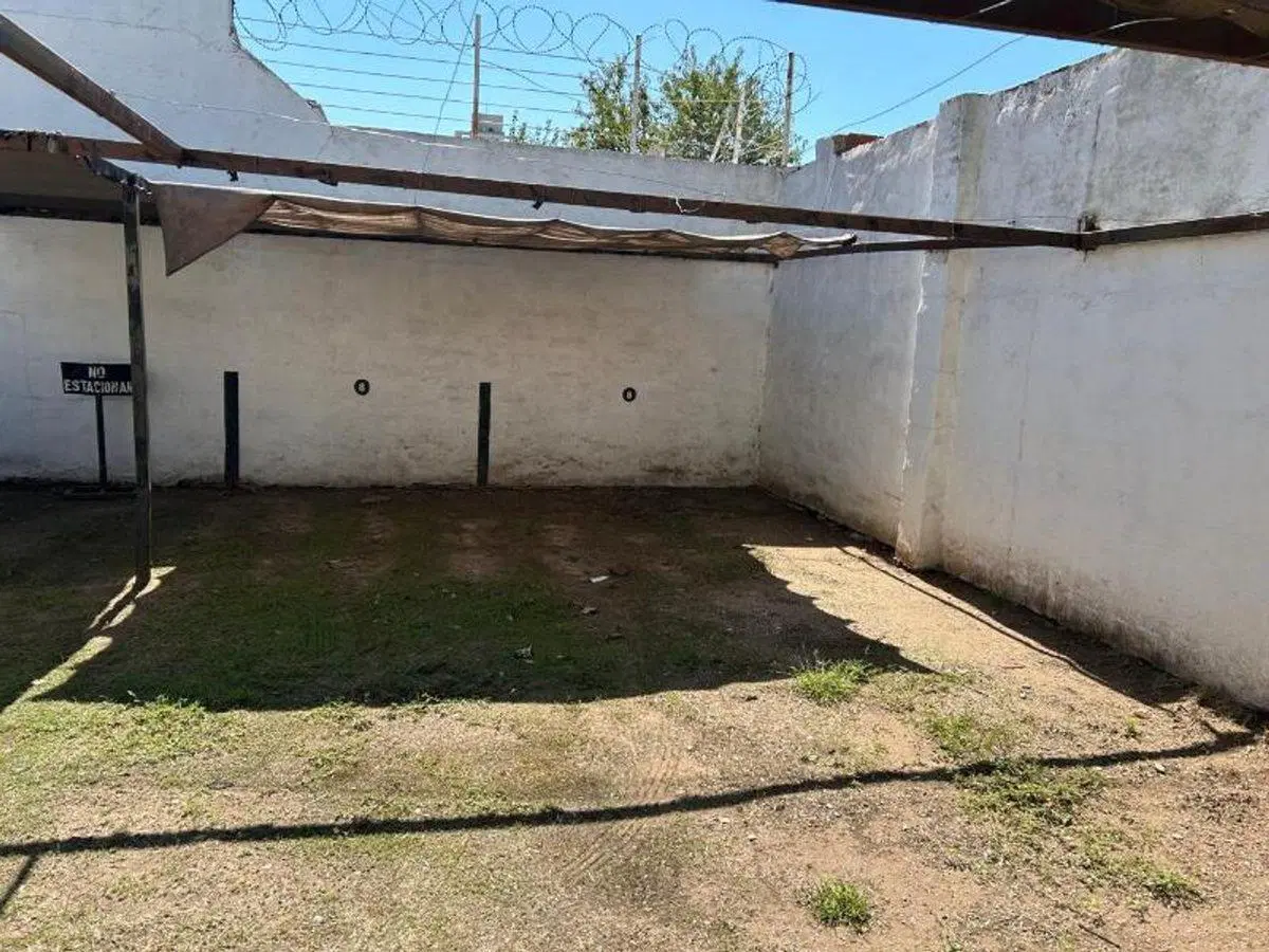 Departamento con Cochera en Garibaldi 779 3