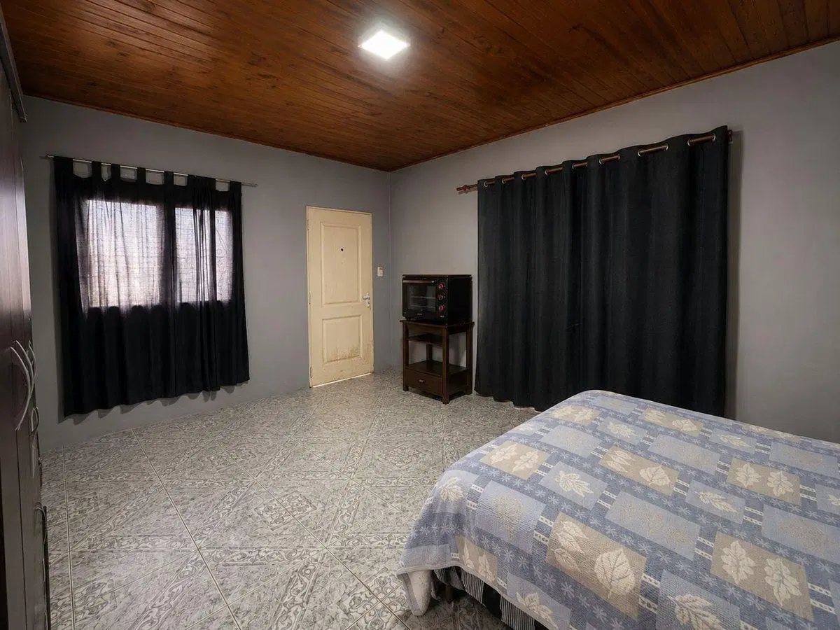 Casa en calle 18 Nº 1685 e/ 37 y 35 4