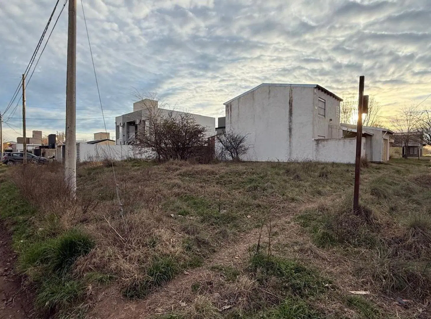 Terreno en Wilde y Ferrando 3