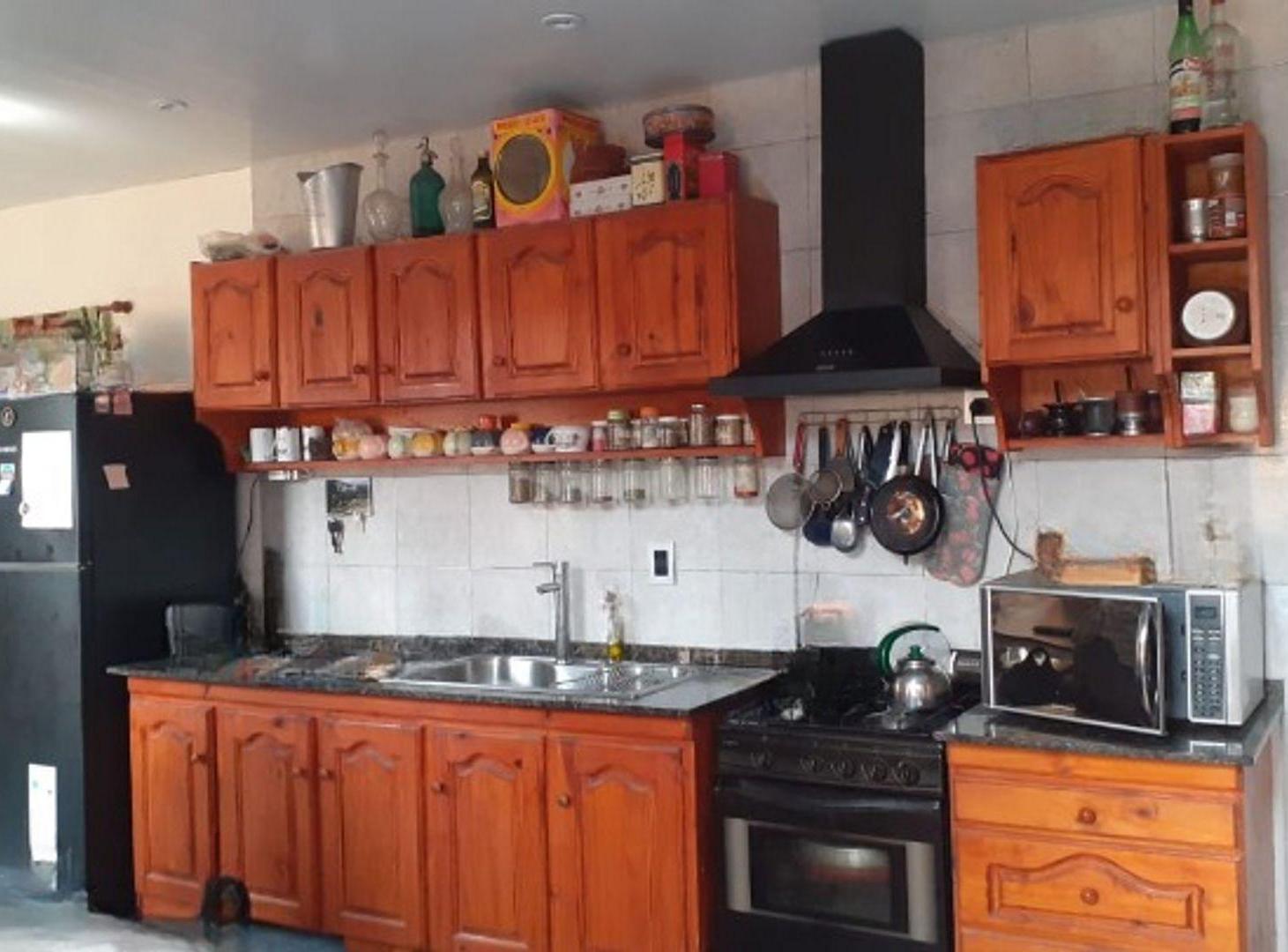 Casa en Alsina 180