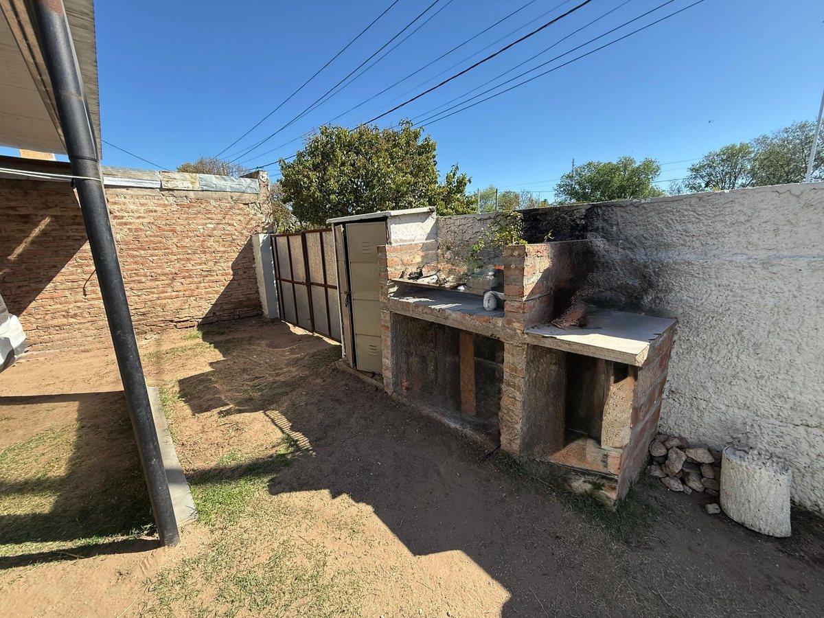 Foto de Venta Casa Ataliva Roca, imagen 1