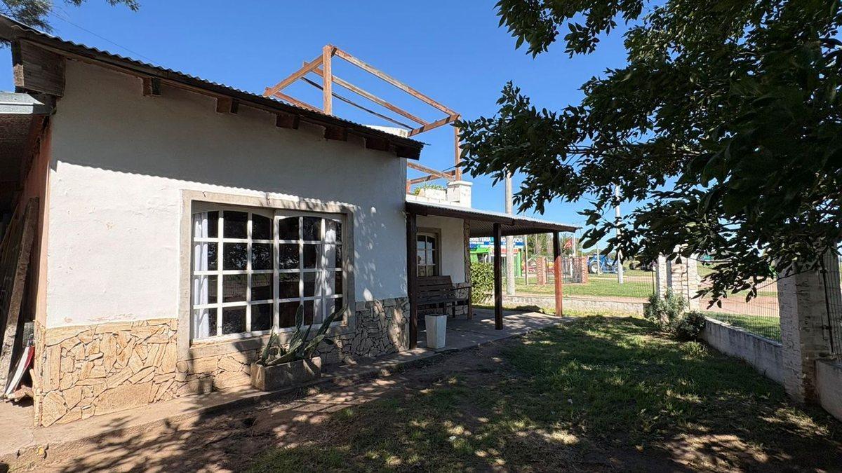 Foto de Casa Quinta Calle 221 1010, imagen 2