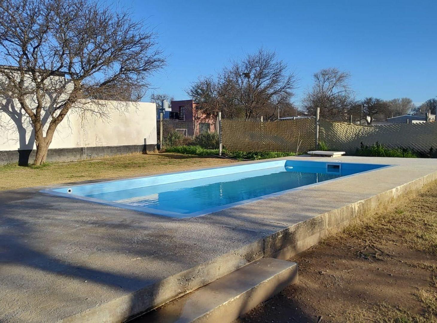 Foto de Terreno con pileta en Julieta Lanteri 2517, imagen 2