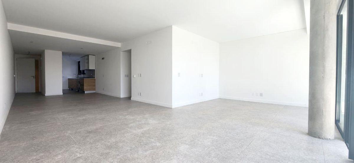 Departamento 4 Ambientes Luminoso en Villa del Parque En Venta