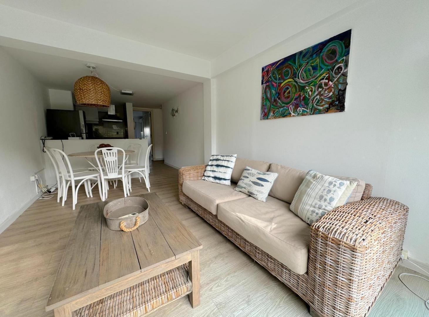 Foto de Apartamento en Alquiler en Esturion de Montoya, imagen 2