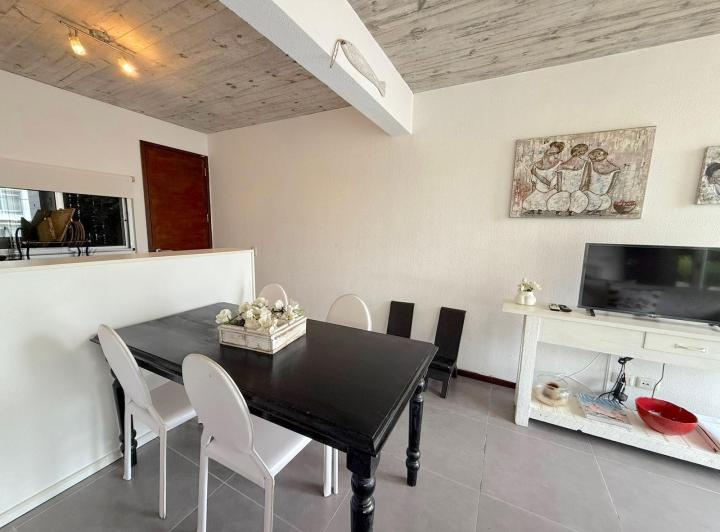Apartamento en Alquiler Manantiales 4