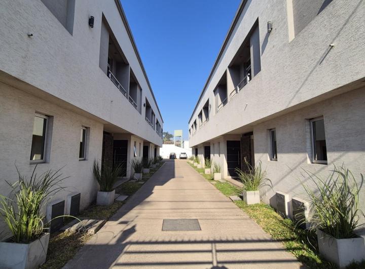 Duplex en Moreno, Barrio Alcorta 4