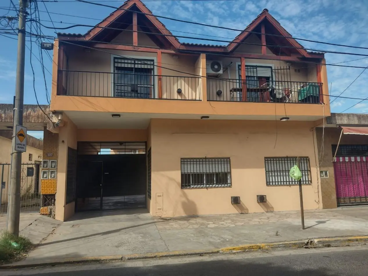 Duplex 3 ambientes en Paso del Rey, Moreno 2