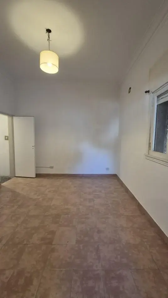 CASA EN ALQUILER CON GRAN PARQUE, QUINCHO Y UBICACION INMEJORABLE 5