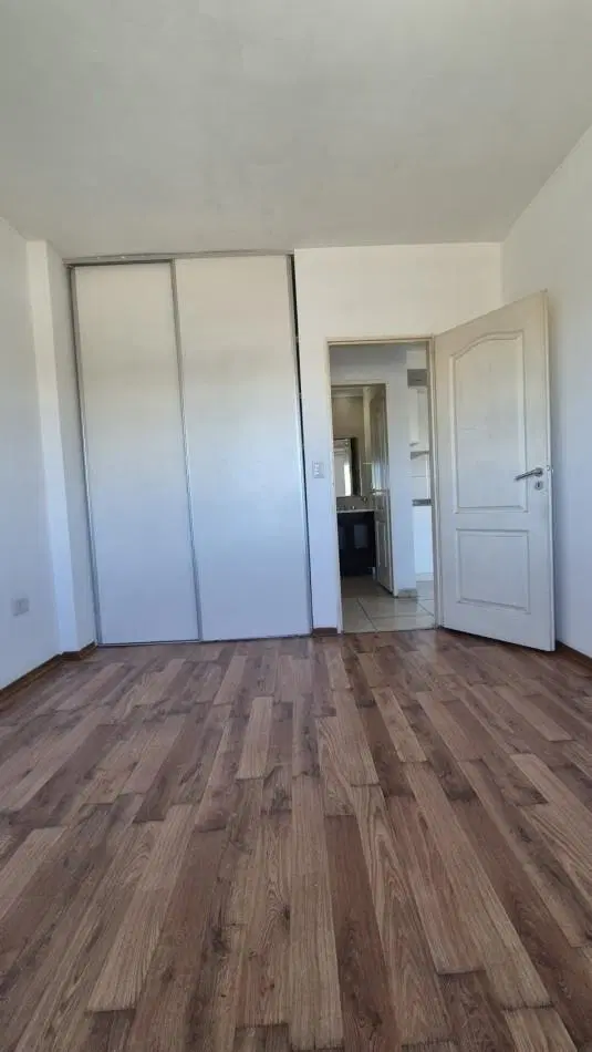 Alquiler Departamento 2 Ambientes en Moreno Centro | A metros de Estacion 3