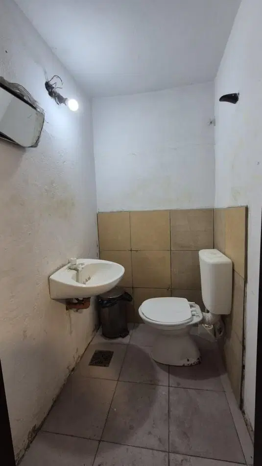 Alquiler Galpon en Esquina 623 m² | Gran Altura | Paso del Rey Centro 5