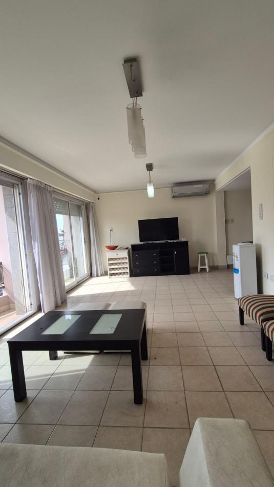 Foto de Alquiler | Piso Exclusivo 4 Ambientes | 3 Dormitorios con Balcon | Paso, imagen 3