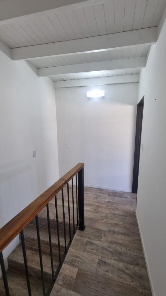 Foto de Alquiler Duplex 3 Ambientes con cochera y parrilla | Zona Centenario y, imagen 4