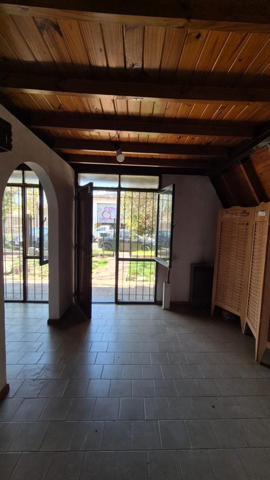 Foto de Alquiler Casa Alpina 5 Ambientes | 4 Dormitorios, Quincho y Parque |, imagen 4